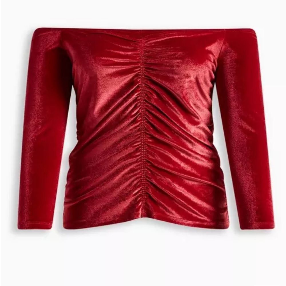 NWT Torrid Stretch Velvet Shirred Front Off-The-Shoulder Top - Red - Size 1 & 2 - Picture 4 of 14